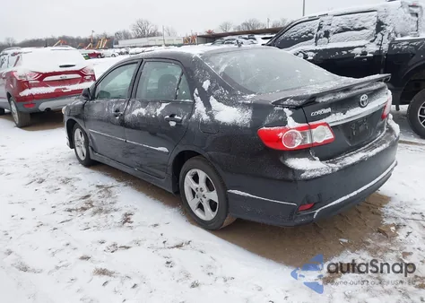 2011 Toyota Corolla S из США, поврежденный, VIN 2T1BU4EE9BC737540
